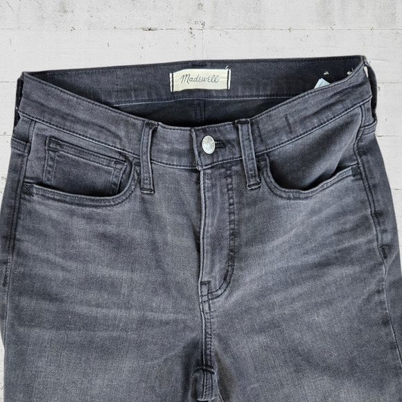 Madewell Washed Black Distressed Ankle Skinny Road Tripper Jeans Size 26 - Picture 3 of 9